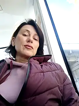 Luna 7777 online show from October 31, 2025, 9:43 am