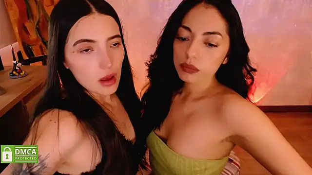 Snapshot of natval6 chatting on October 17, 2025, 10:01 pm natval6 online show from October 17, 2025, 10:01 pm