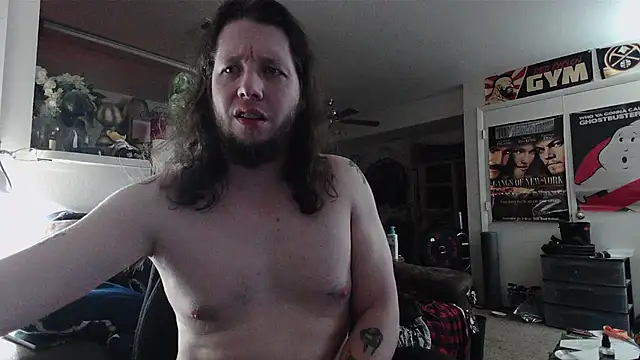 biggerisbetter12 online show from May 2, 2026, 11:26 am