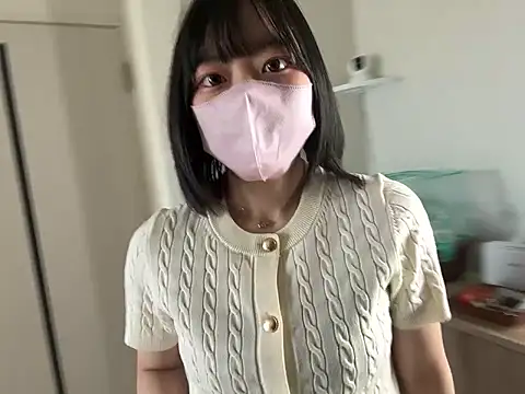pinkudayo girl online show from April 24, 2026, 3:20 am
