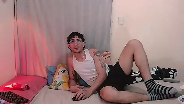 Gaia 16 online show from February 17, 2026, 8:15 pm