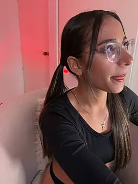 Snapshot of elegant__rouse chatting on July 29, 2026, 11:14 pm elegant rouse online show from July 29, 2026, 11:14 pm