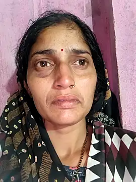 Pooja shre online show from December 21, 2025, 12:01 pm