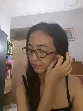 princessD077 online show from November 13, 2025, 4:39 pm