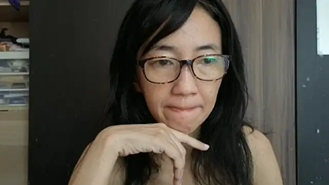Snapshot of princessD077 chatting on June 30, 2026, 3:40 am princessD077 online show from June 30, 2026, 3:40 am