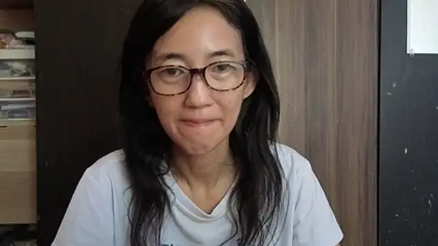 Snapshot of princessD077 chatting on July 4, 2026, 4:40 am princessD077 online show from July 4, 2026, 4:40 am