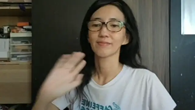 Snapshot of princessD077 chatting on July 5, 2026, 8:10 am princessD077 online show from July 5, 2026, 8:10 am