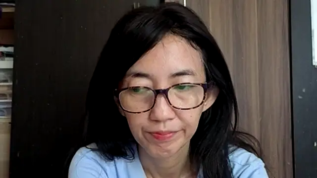 Snapshot of princessD077 chatting on July 17, 2026, 3:57 am princessD077 online show from July 17, 2026, 3:57 am
