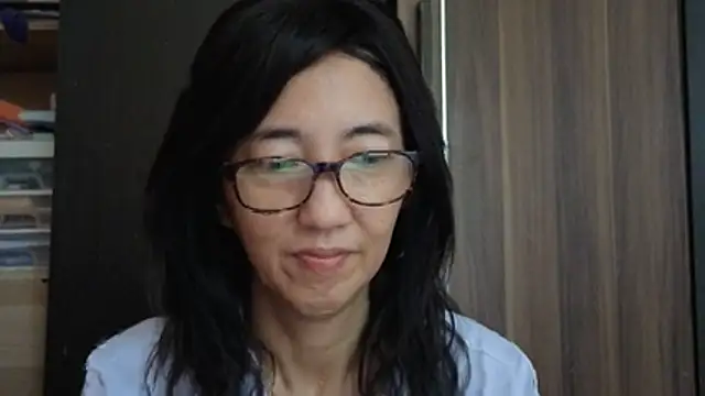 Snapshot of princessD077 chatting on July 21, 2026, 5:54 am princessD077 online show from July 21, 2026, 5:54 am