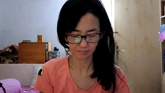 Snapshot of princessD077 chatting on July 28, 2026, 4:27 pm princessD077 online show from July 28, 2026, 4:27 pm