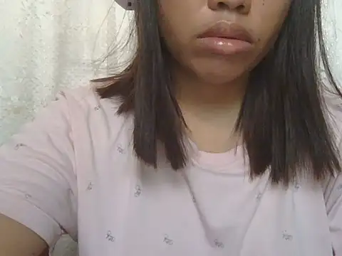 Snapshot of ChubbyButty chatting on June 18, 2026, 12:11 am ChubbyButty online show from June 18, 2026, 12:11 am