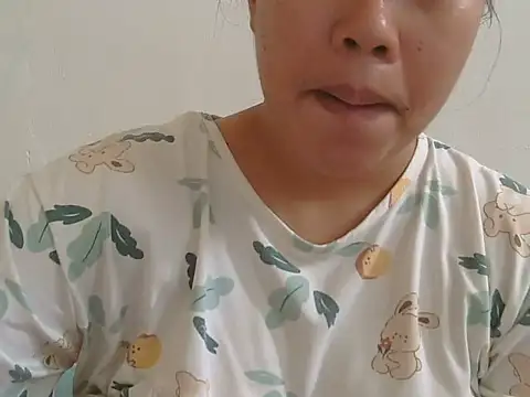 Snapshot of ChubbyButty chatting on July 23, 2026, 1:58 am ChubbyButty online show from July 23, 2026, 1:58 am