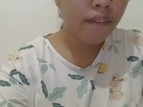 Snapshot of ChubbyButty chatting on July 28, 2026, 12:01 pm ChubbyButty online show from July 28, 2026, 12:01 pm