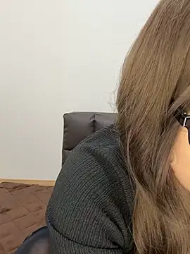 Snapshot of sakina-07 chatting on May 18, 2026, 2:12 pm sakina-07 online show from May 18, 2026, 2:12 pm