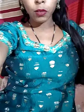 Snapshot of Itz_Aisha__ chatting on April 15, 2026, 5:58 am Itz Aisha online show from April 15, 2026, 5:58 am
