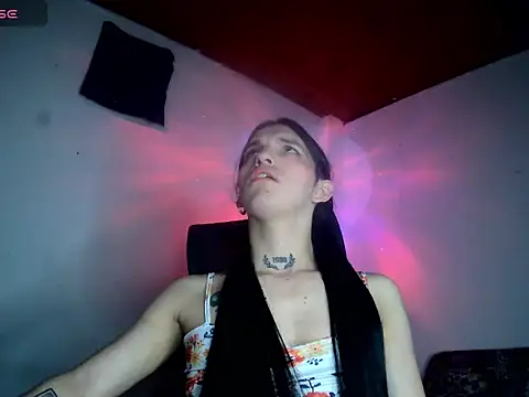 Scarlett crastrawberry online show from March 8, 2026, 2:04 am