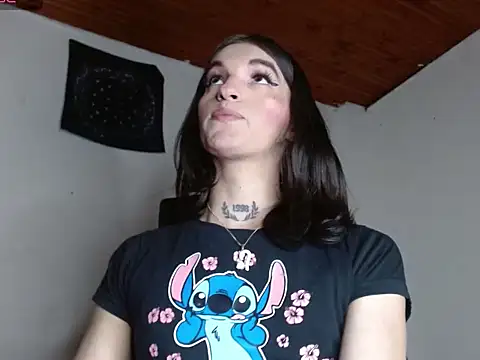Snapshot of Scarlett_crastrawberry chatting on May 14, 2026, 12:39 am Scarlett crastrawberry online show from May 14, 2026, 12:39 am
