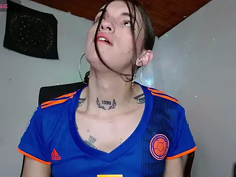 Snapshot of Scarlett_crastrawberry chatting on July 7, 2026, 2:43 pm Scarlett crastrawberry online show from July 7, 2026, 2:43 pm