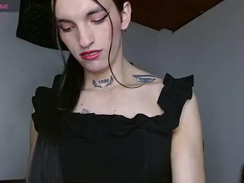 Snapshot of Scarlett_crastrawberry chatting on August 4, 2026, 9:50 pm Scarlett crastrawberry online show from August 4, 2026, 9:50 pm