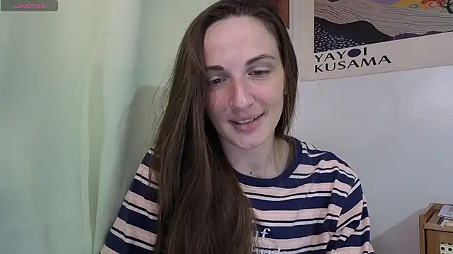 Snapshot of mistressaurora chatting on November 17, 2025, 5:41 pm mistressaurora online show from November 17, 2025, 5:41 pm