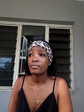 Snapshot of AfricanBarbiee69 chatting on June 21, 2026, 11:13 am AfricanBarbiee69 online show from June 21, 2026, 11:13 am