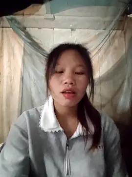 linh-miu99 online show from February 24, 2026, 1:20 pm