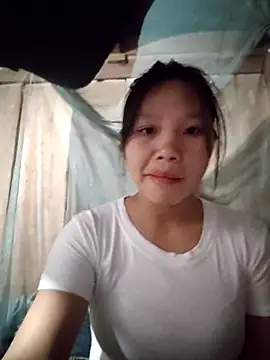 linh-miu99 online show from March 3, 2026, 1:12 am