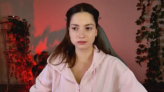 KiraVair online show from March 11, 2026, 2:12 pm