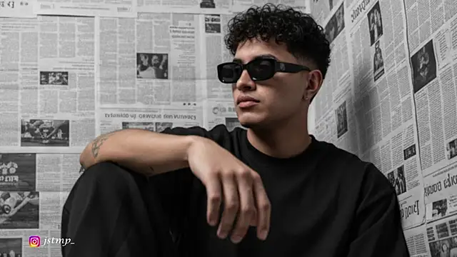 Snapshot of jhon_mendoza_ chatting on November 8, 2025, 6:29 pm jhon mendoza online show from November 8, 2025, 6:29 pm