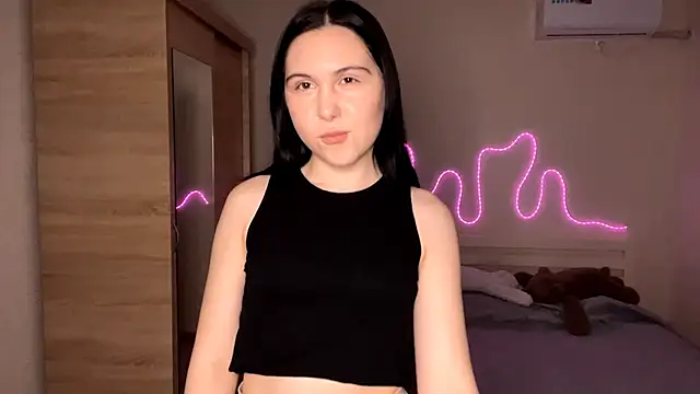 MyraLitterers online show from February 19, 2026, 4:36 pm