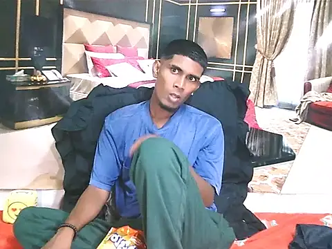 IndianThuggin online show from May 15, 2026, 12:39 am