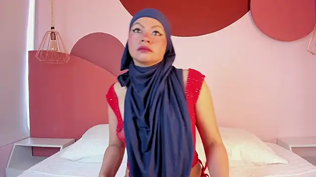 Snapshot of SophiaBeckerr chatting on November 17, 2025, 1:39 pm SophiaBeckerr online show from November 17, 2025, 1:39 pm