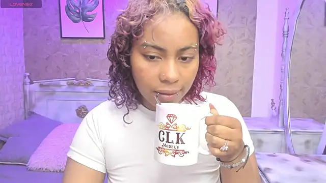 Sofia clk online show from June 18, 2026, 2:56 am