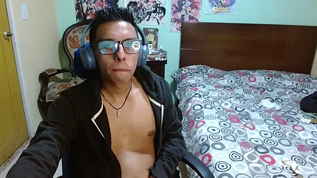 Snapshot of DavTwink3100 chatting on November 15, 2025, 2:09 am DavTwink3100 online show from November 15, 2025, 2:09 am