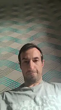 Snapshot of Andruu_ chatting on October 23, 2025, 11:42 am Andruu online show from October 23, 2025, 11:42 am