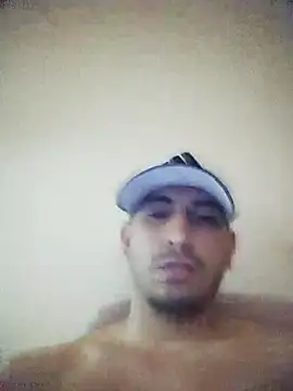 Snapshot of villamarinalvarez25 chatting on October 20, 2025, 4:24 am villamarinalvarez25 online show from October 20, 2025, 4:24 am