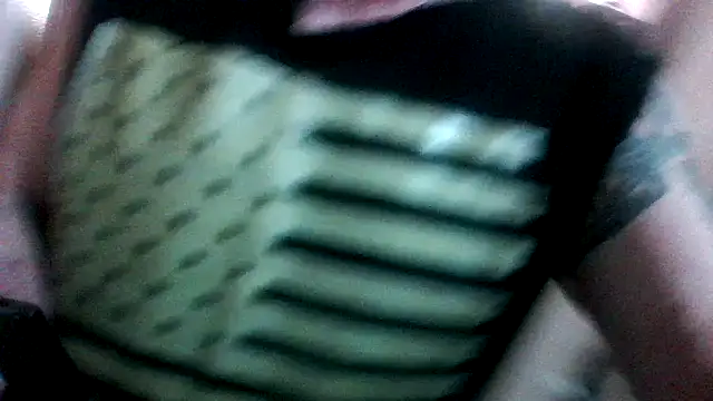 Snapshot of bigdaddyrooster chatting on March 10, 2026, 1:54 am bigdaddyrooster online show from March 10, 2026, 1:54 am