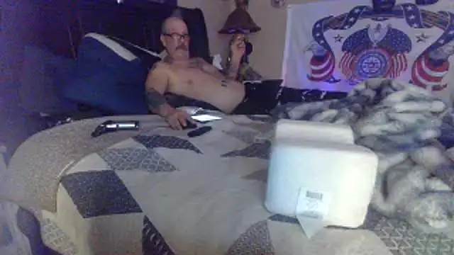 Snapshot of bigdaddyrooster chatting on March 16, 2026, 9:46 am bigdaddyrooster online show from March 16, 2026, 9:46 am