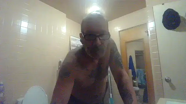 Snapshot of bigdaddyrooster chatting on March 27, 2026, 5:13 am bigdaddyrooster online show from March 27, 2026, 5:13 am