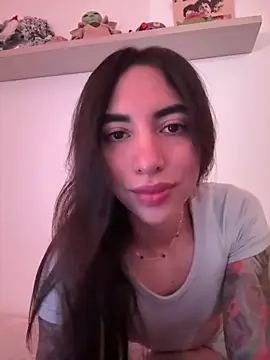 valeriahornier online show from March 5, 2026, 1:45 am