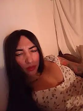 Snapshot of valeriahornier chatting on June 24, 2026, 2:10 am valeriahornier online show from June 24, 2026, 2:10 am
