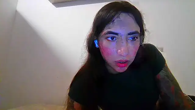 Snapshot of valeriahornier chatting on July 22, 2026, 12:02 am valeriahornier online show from July 22, 2026, 12:02 am