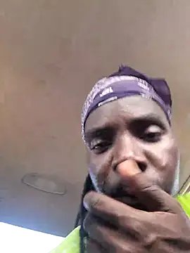 Snapshot of Mboro1988 chatting on February 3, 2026, 4:01 pm Mboro1988 online show from February 3, 2026, 4:01 pm