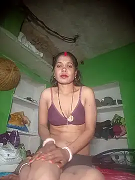 NEXIQRAN online show from November 17, 2025, 3:18 pm