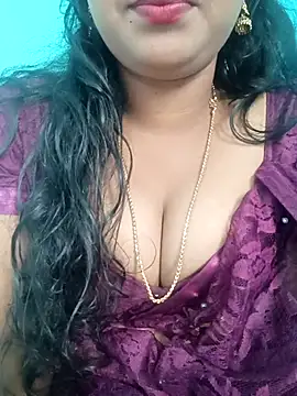 Snapshot of kannada-kavya chatting on July 4, 2026, 4:40 am kannada-kavya online show from July 4, 2026, 4:40 am