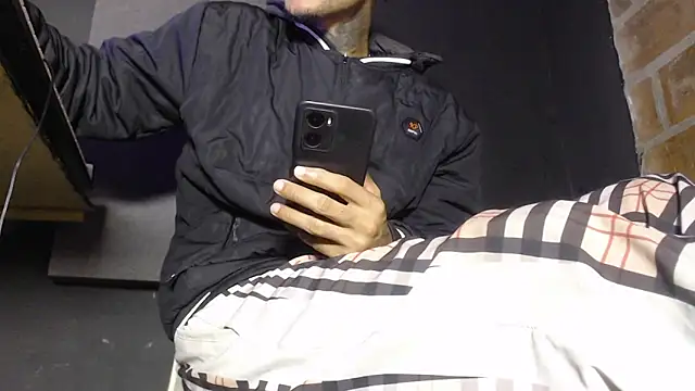 Anaconda larga online show from February 25, 2026, 1:21 pm