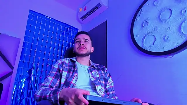 mike 257 online show from March 7, 2026, 11:29 am