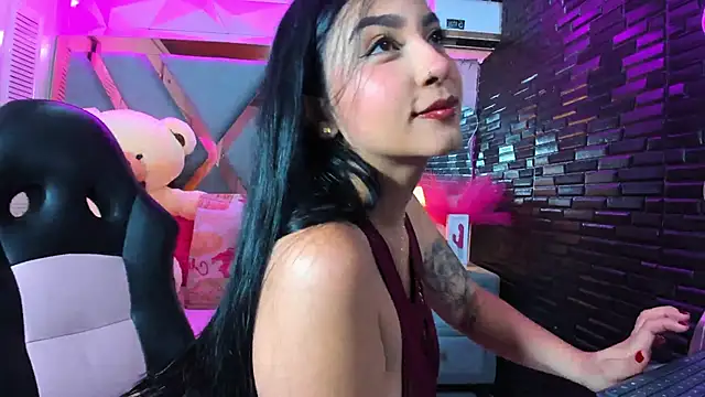 Snapshot of Scarlet_Reyes chatting on May 21, 2026, 1:18 pm Scarlet Reyes online show from May 21, 2026, 1:18 pm