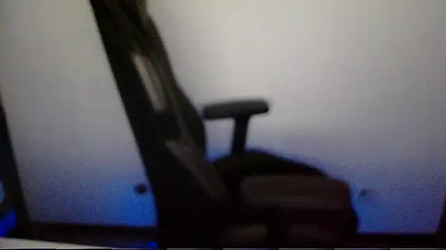Snapshot of topg84 chatting on April 9, 2026, 6:02 pm topg84 online show from April 9, 2026, 6:02 pm