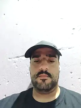 Snapshot of gusto14cm chatting on February 11, 2026, 4:34 pm gusto14cm online show from February 11, 2026, 4:34 pm